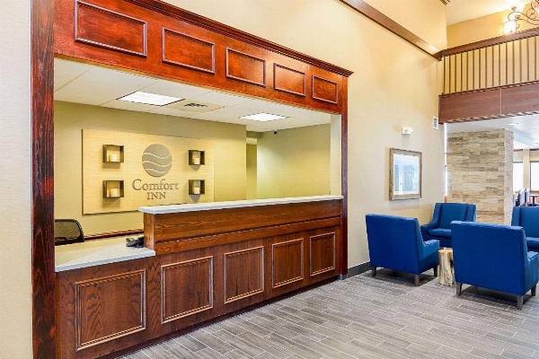 Comfort Inn Woodstock image 3